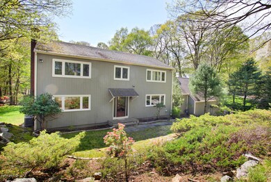 14 Hilton Heath, Cos Cob, CT 06807 - photo 2