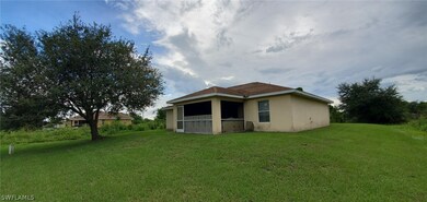 1241 Brookpark Ave, Fort Myers, FL 33913 - photo 4