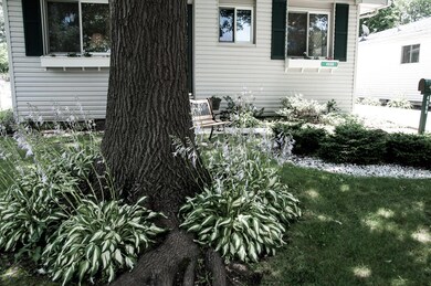 4568 Glenmawr Ave, Columbus, OH 43224 - photo 4