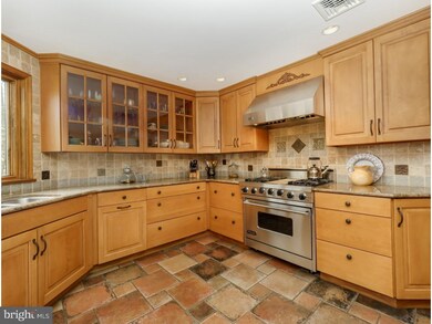 2911 Snake Hill Rd, Doylestown, PA 18902 - photo 3