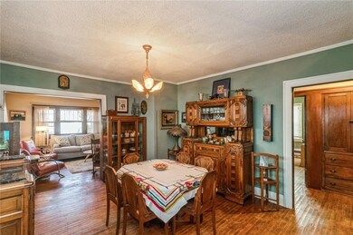 1142 39th St, Des Moines, IA 50311 - photo 7