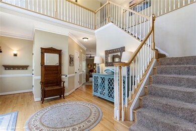 2-Story Foyer