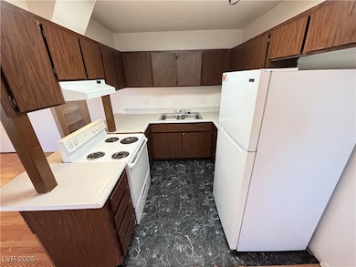 155 Westminster Way unit B, Henderson, NV 89015 - photo 4