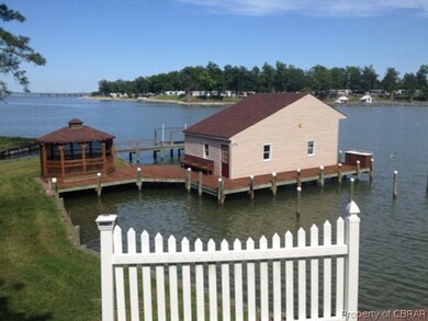 BOATHOUSE