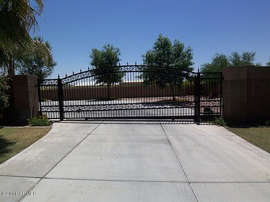 ELECTRIC GATE