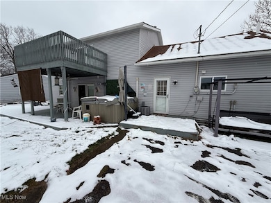 662 Kenilworth Ave, Sheffield Lake, OH 44054 - photo 5