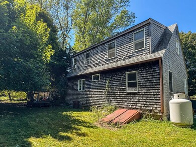 8 Hitchings Cir, Oak Bluffs, MA 02557 - photo 3