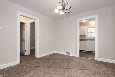 5455 Grasmere Ave, Maple Heights, OH 44137 - photo 5