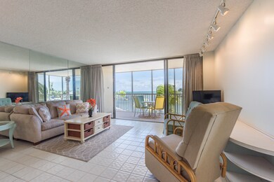 002-BonefishTowersw-CocoPlum-FL-full