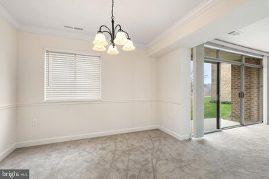 18715 Walkers Choice Rd unit 18715, Montgomery Village, MD 20886 - photo 6