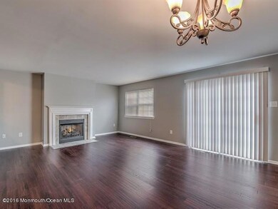 3105 Kapalua Ct, Freehold, NJ 07728 - photo 4