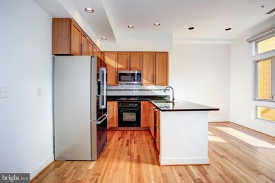 2363 Champlain St NW unit 27, Washington, DC 20009 - photo 4