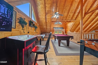 2006 Cougar Crossing Way, Sevierville, TN 37876 - photo 3