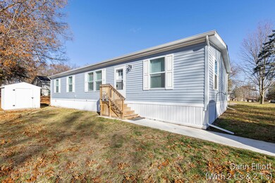 1133 Yeomans St unit 47, Ionia, MI 48846 - photo 5