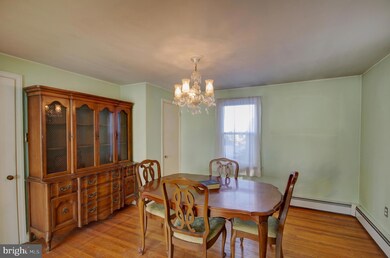 835 W 4th St, Lansdale, PA 19446 - photo 6