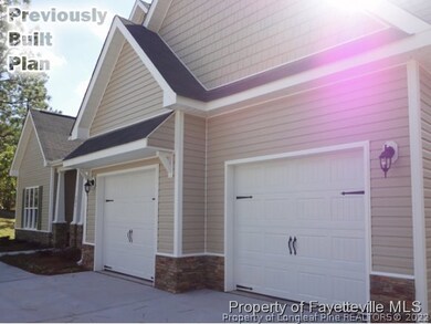 35 Summer Creek Ln, Sanford, NC 27332 - photo 2