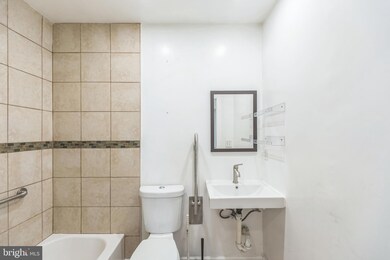 4216 Clay St NE, Washington, DC 20019 - photo 5