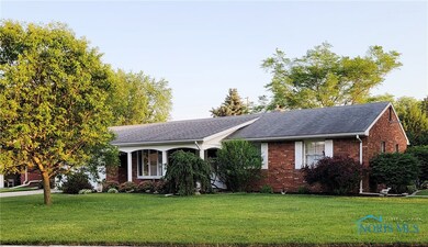 619 Riverside Dr, Woodville, OH 43469 - photo 2