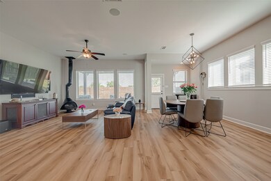 1911 Fitzgerald Landing Dr, Richmond, TX 77469 - photo 3