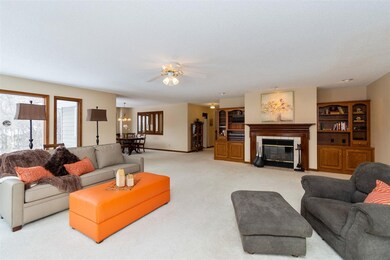 1650 Bilgarie Ct NE, Cedar Rapids, IA 52402 - photo 7