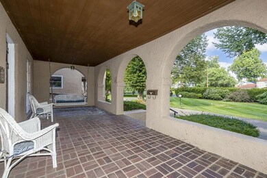 5N.33rdSt.-Exterior-9