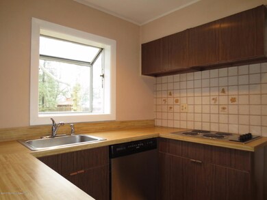 51 Avalon Ln, Matawan, NJ 07747 - photo 7