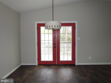 22358 Callahan Dr, Great Mills, MD 20634 - photo 3