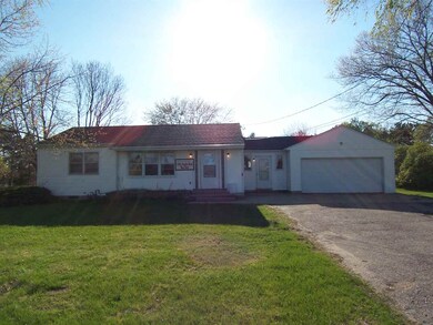 5114 S Driftwood Dr, Janesville, WI 53546 - photo 5