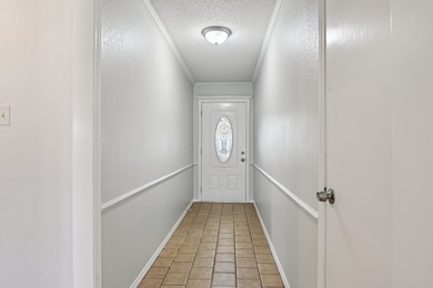 1209 Stonelake Dr, Cleburne, TX 76033 - photo 3