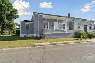 704 Lavinia St, Savannah, GA 31415 - photo 2