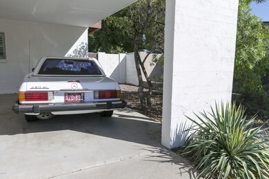 CARPORT 01 - 83U2427