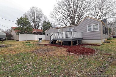 805 Taylor Ave, Farmington, MO 63640 - photo 2