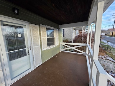 3517 W 3rd Ave, Beaver Falls, PA 15010 - photo 3