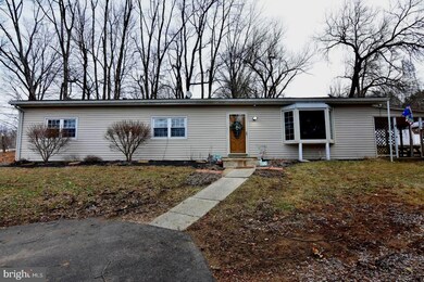 240 Washington Rd, Bechtelsville, PA 19505 - photo 2