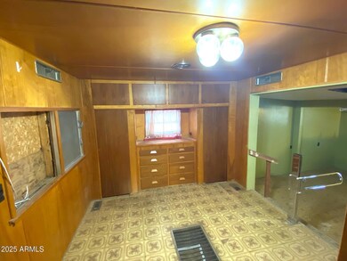 Original Owners Suite 2