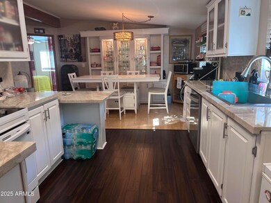 17200 W Bell Rd unit 1716, Surprise, AZ 85374 - photo 3