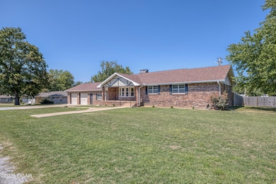 720 Sheridan Ave, CJ-2