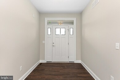 109 Kings Ct, Harrington, DE 19952 - photo 2