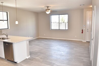 Great Room & Kitchen 5
