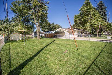 Huge corner lot