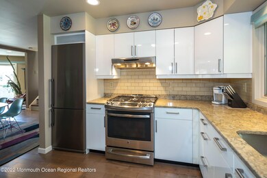 307 E Highland Ave, Atlantic Highlands, NJ 07716 - photo 7