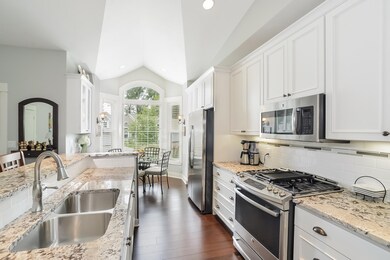 2544 Summit Ridge Dr NE unit 39, Grand Rapids, MI 49505 - photo 4