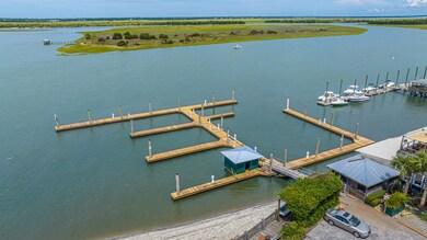 TwoIslandsMarina045