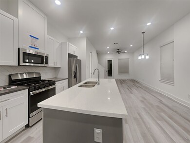 223 B Oriole unit B, North Houston, TX 77018 - photo 4