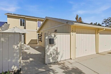 1838 Stonebrook Ln, Encinitas, CA 92024 - photo 2