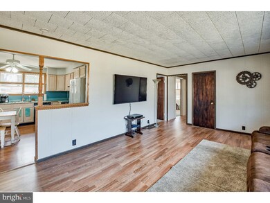 25 N Clementon Ave, Clementon, NJ 08021 - photo 4