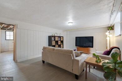 3707 Ednor Rd, Baltimore, MD 21218 - photo 5