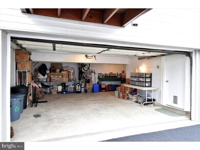 8 Riverwatch Ct unit 11, Essington, PA 19029 - photo 3