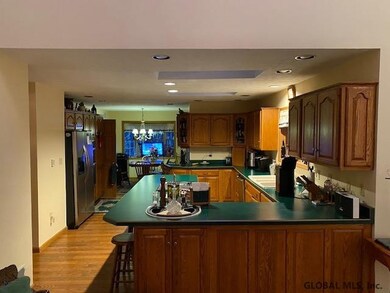 9 Hearthstone Dr, Gansevoort, NY 12831 - photo 3