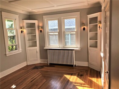 18 Canonicus Ave, Newport, RI 02840 - photo 4